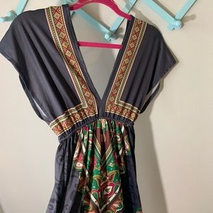Beautiful dress! Perfect condition